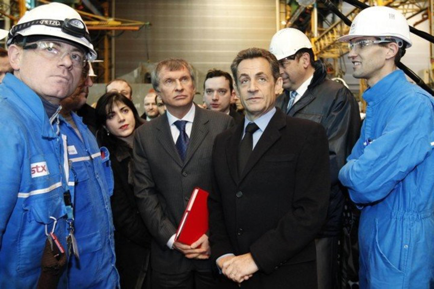 Susitarimo pasirašymo ceremonijoje dalyvavo Prancūzijos prezidentas N.Sarkozy ir Rusijos vicepremjeras I.Sečinas.