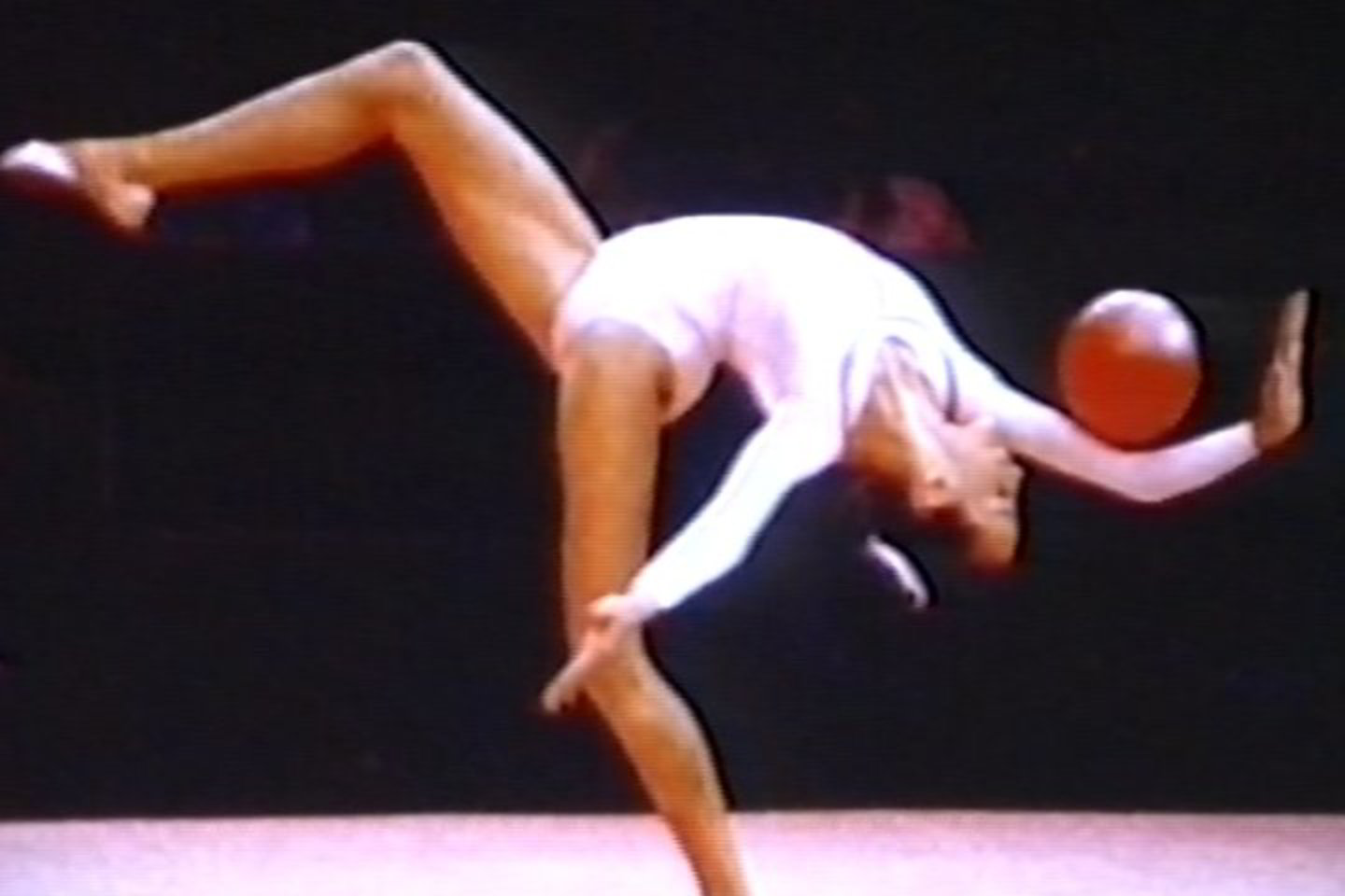 "Adatos akis"