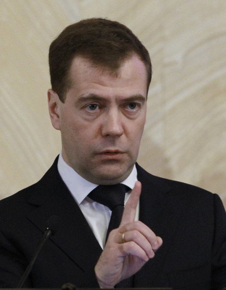 Rusijos prezidentas D.Medvedevas sutrumpins savo vizitą Davoso forume dėl išpuolio Maskvos oro uoste.
