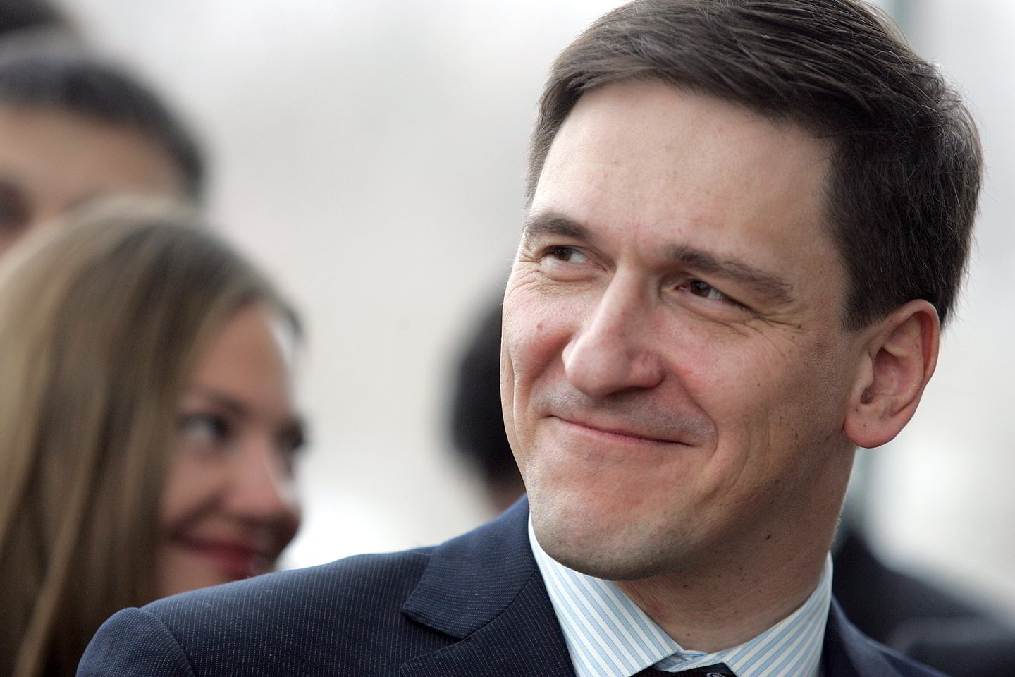 D.Kreivio darbais ir finansais domėsis etikos sargai.