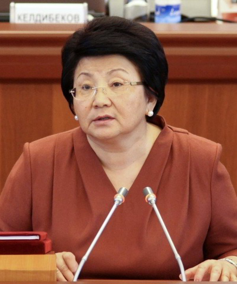 Kirgizijos prezidentė R.Otunbajeva pareikalavo, kad parlamentas imtųsi įstatymų leidžiamosios veiklos.