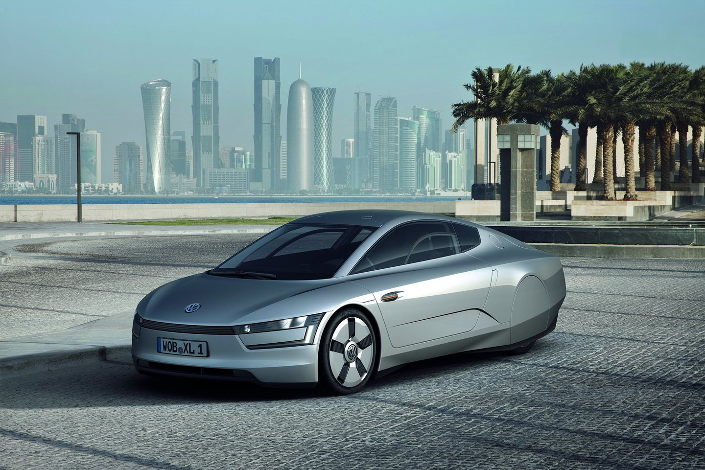 „Volkswagen XL1“ išmeta vos 24 gramus anglies dvideginio CO2 kilometrui.