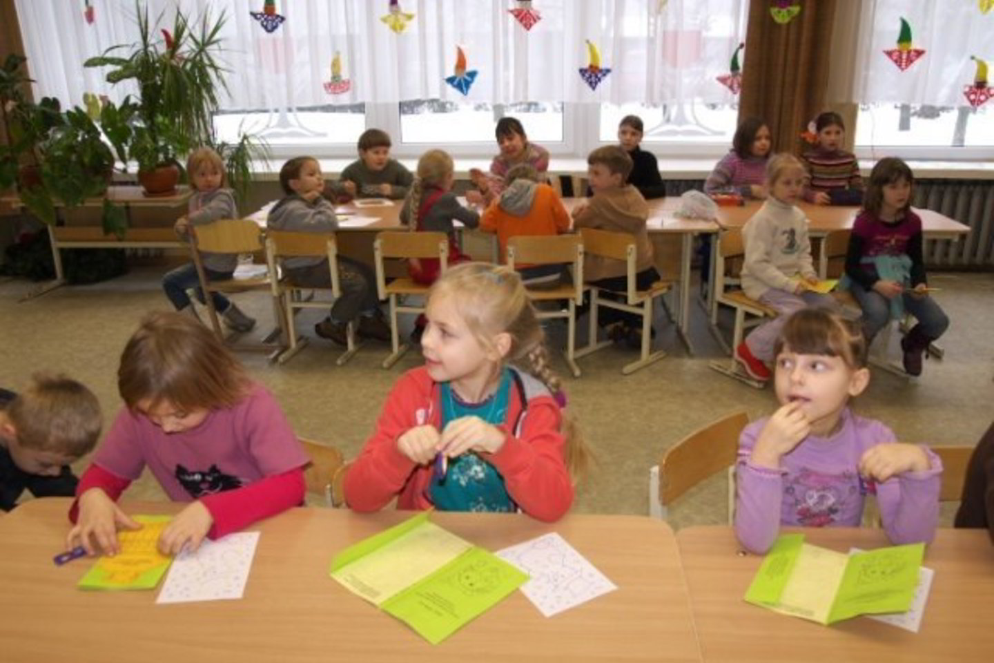 Paskutinė kelionės vieta - susitikimas su ketvirtokais klasėse.