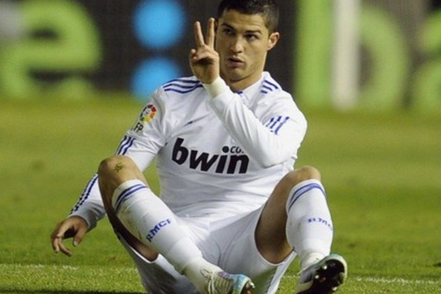 Cristiano Ronaldo išlieka brangiausiu pasaulio futbolininku.