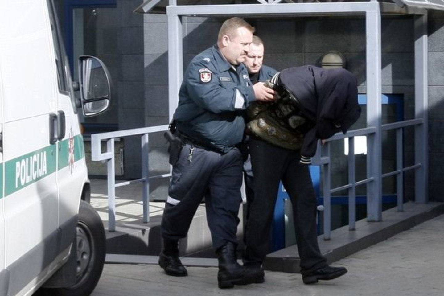 A.Vasilevskis buvo sulaikytas Vilniuje ir apkaltintas 6 mergaičių bei merginų išprievartavimu viešose sostinės vietose.