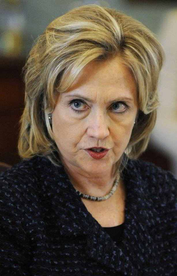H.Clinton sako, kad JAV lyderiams atėjo lemiamas momentas.