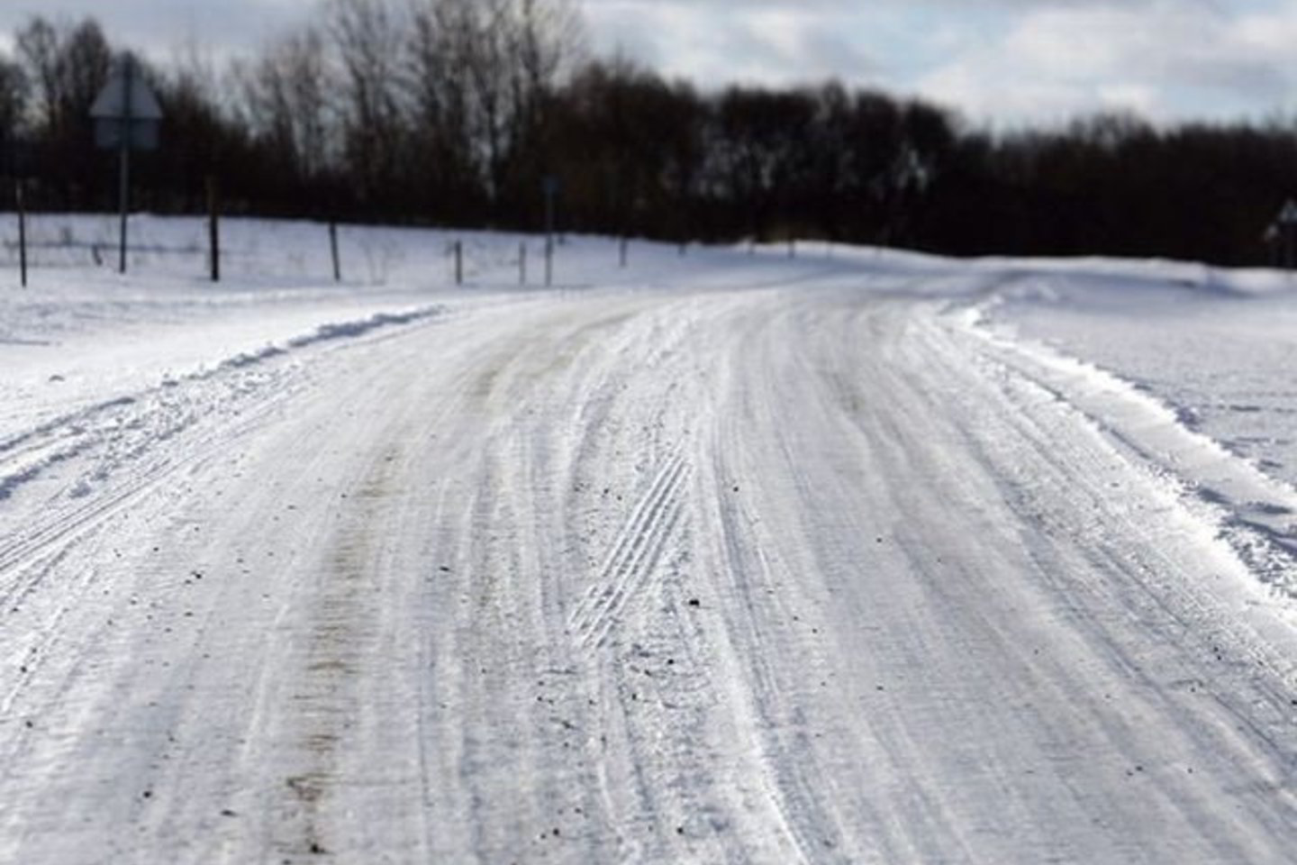 Rajoninių kelių yra įvairių.