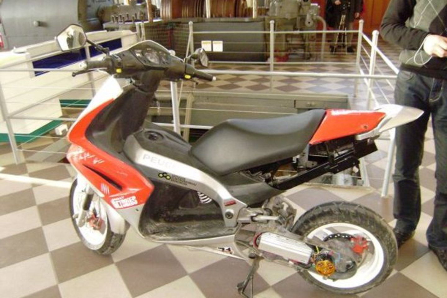 Perdaryti motorolerį į elektrinį užtruko apie tris – keturis mėnesius.