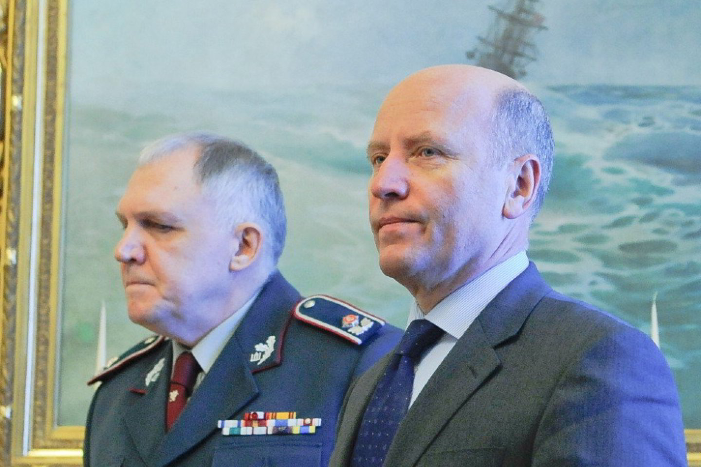 Po susitikimo su prezidente policijos vadovas V.Telyčėnas nusprendė pasitraukti iš pareigų.