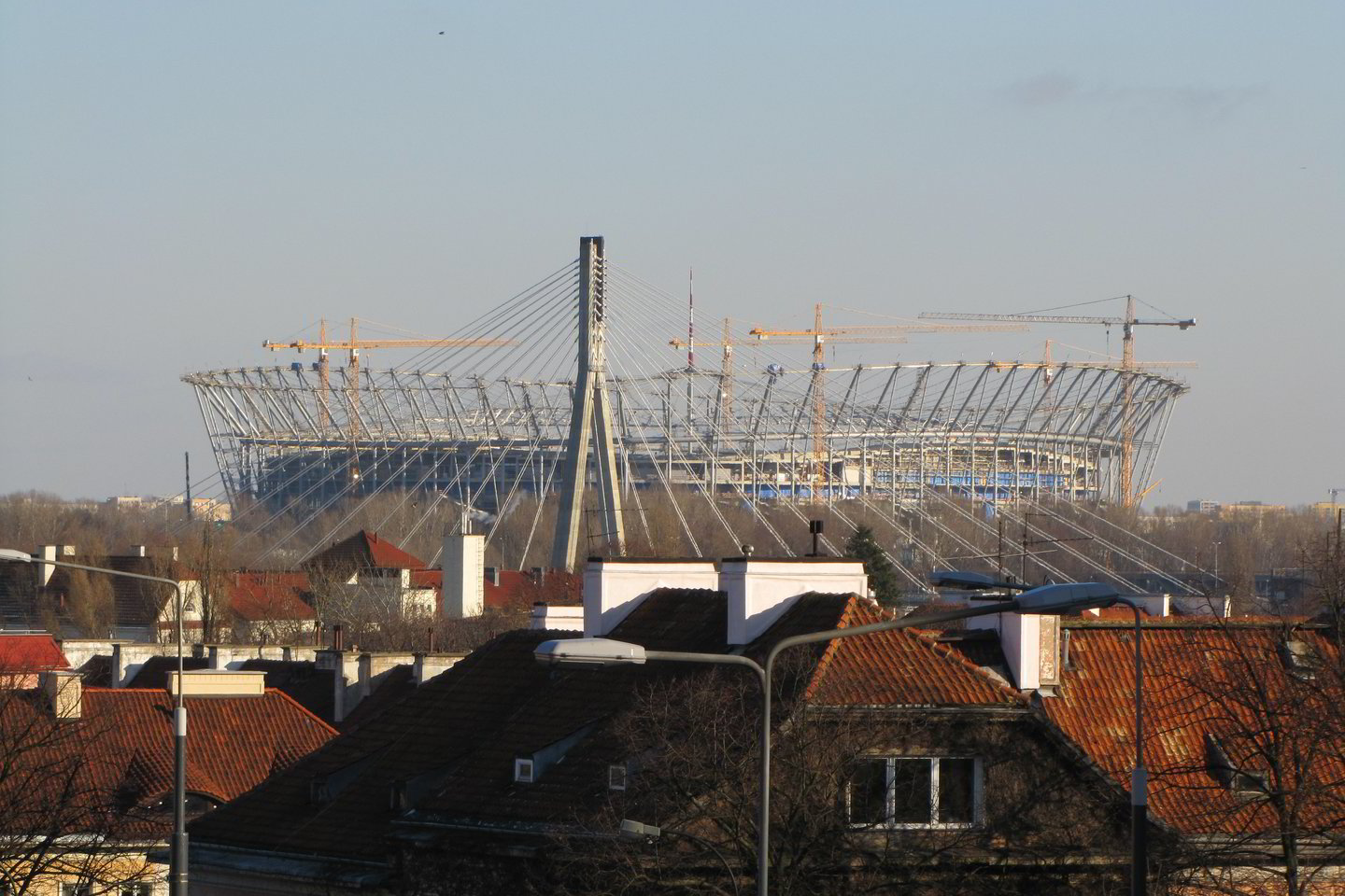 Stadionas matomas iš visų centrinėje sostinės dalyje esančių tiltų, bokštų, senamiesčio aikščių ir apžvalgos aikštelių.