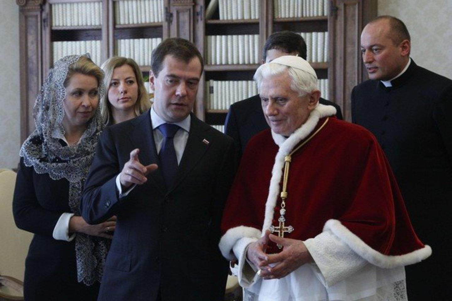 Tai buvo antrasis D.Medvedevo susitikimas su popiežiumi.