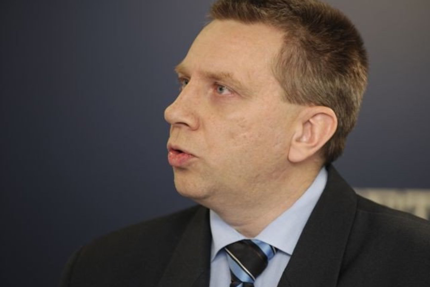 Prezidentė gavo D.Valio prašymą.