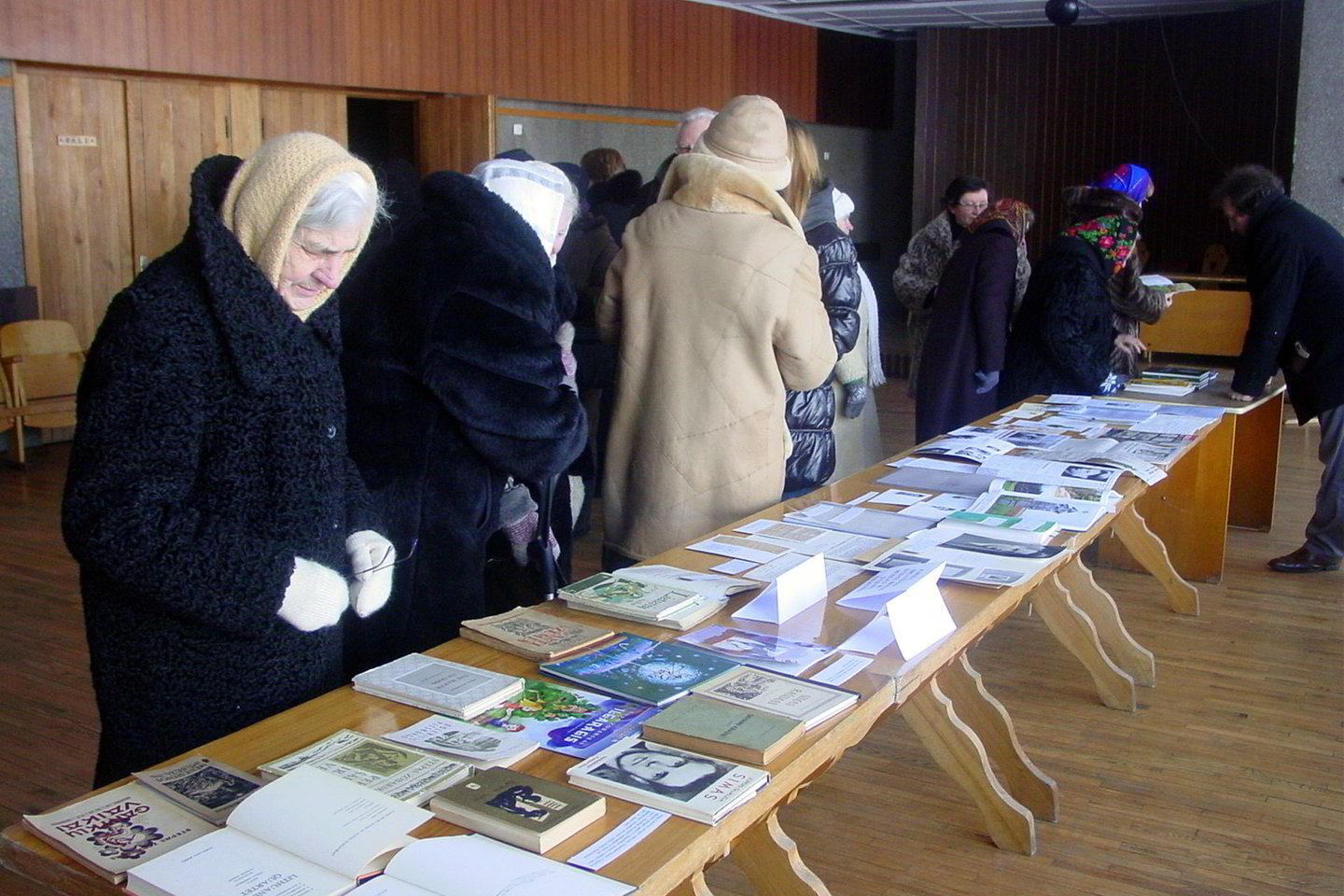 Svėdasiškiai knygų parodoje pamatė ir jų kraštiečio JAV išleistus lietuvių rašytojų kūrinius anglų kalba.
