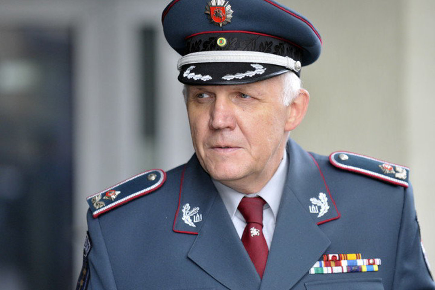Anot V.Telyčėno, daugeliui pareigūnų trūksta motyvacijos.