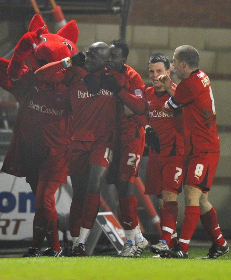 „Leyton Orient“ futbolininkai metė iššūkį elitiniam klubui.