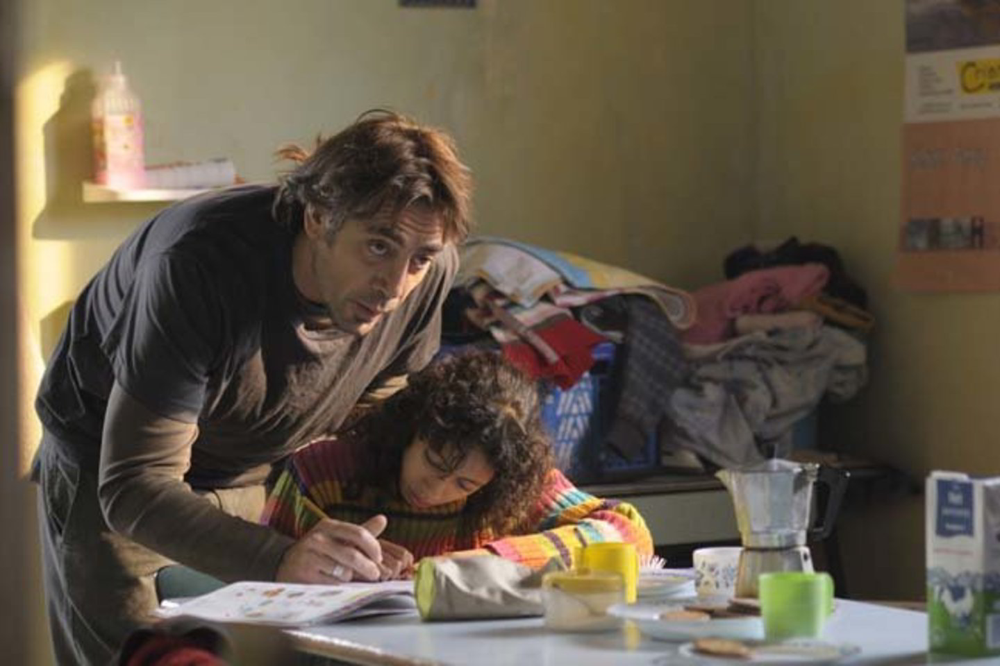 Šiuo metu kino teatruose rodoma drama „Biutiful“ apie mirštantį vyrą ir siekiantį išpirkti savo nuodėmes bei užtikrinti kuo geresnį gyvenimą savo vaikams.