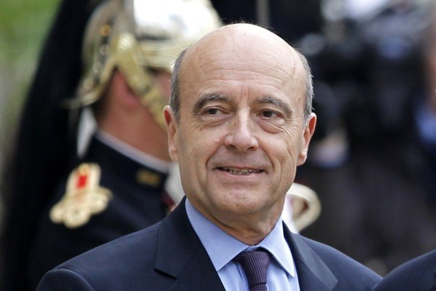 A.Juppe veiks tarptautinėje arenoje.