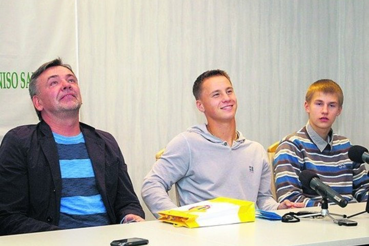 R.Berankis (dešinėje) gerokai nustebo, kai iš savo trenerio R.Balžeko sužinojo, kad liepą gaus dvi savaites atostogų.
