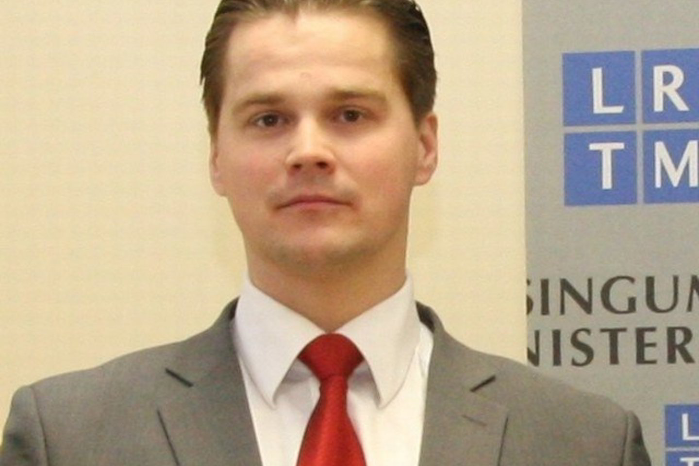 Iki šiol R.Zutkis devynerius metus dirbo Šiaulių regiono pataisos inspekcijos direktoriumi.