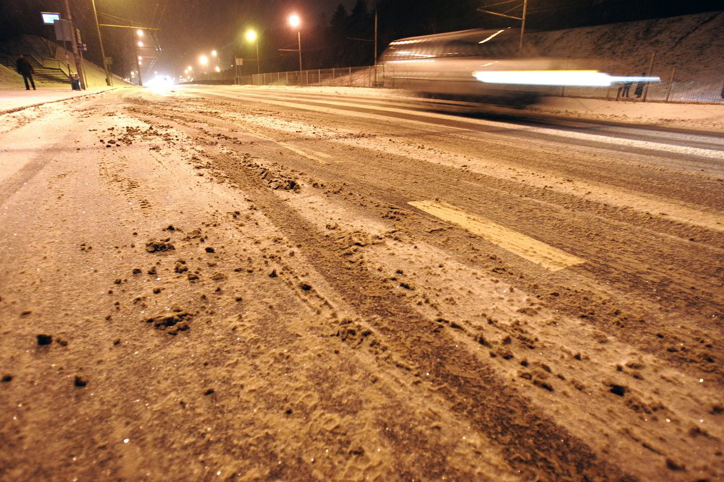 Policija atkreipia dėmesį, kad didesnės baudos grės ir Kelių eismo taisykles pažeidusiems pėstiesiems.
