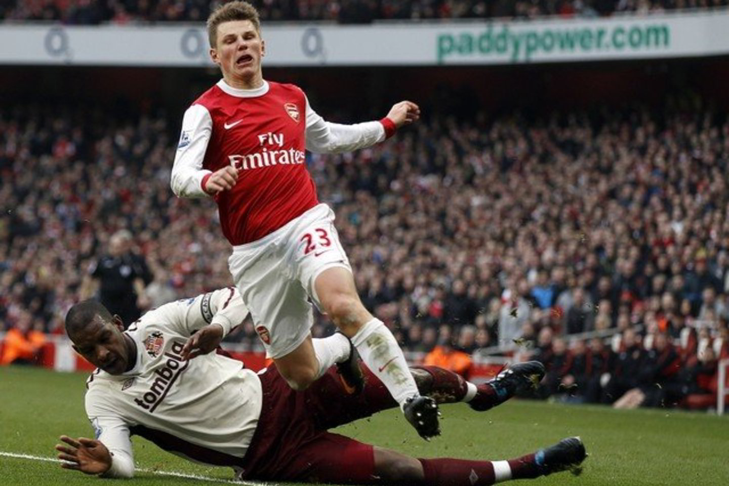 „Arsenal“ neišnaudojo progų.