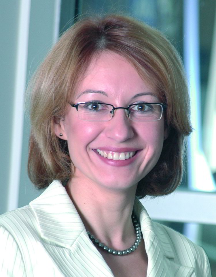 Profesorė ISM Vadybos ir ekonomikos universitete dirba nuo 2004-ųjų – skaitė paskaitas, vadovavo vadybos dalykų grupei, o nuo 2008 m. tapo studijų prodekane.