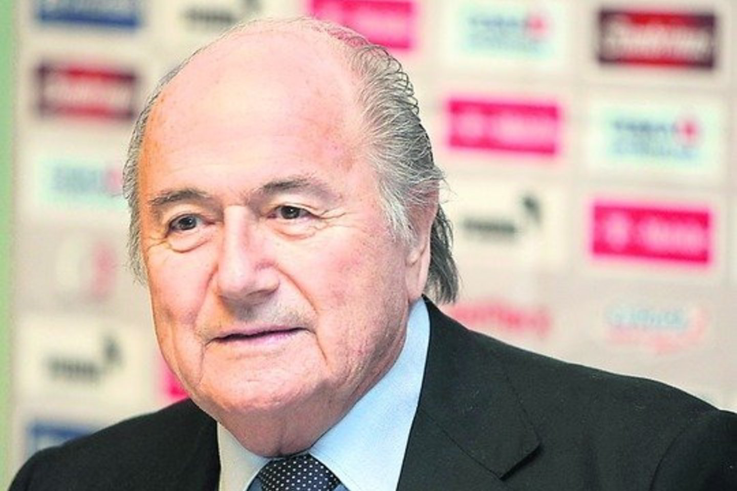 FIFA vadovas S.Blatteris neskuba į futbolą įsileisti šiuolaikinių technologijų.