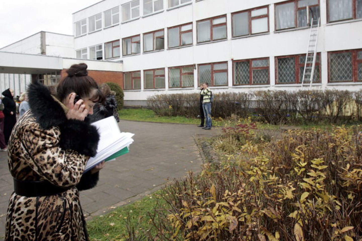 Švietimo įstatyme taip pat siūloma įteisinti, kad nevalstybinių švietimo įstaigų vadovai 5 metų kadencijos laikotarpiui (bet ne daugiau kaip 2 kadencijoms iš eilės) skiriami į pareigas ir atleidžiami iš jų įstatymų nustatyta tvarka.
