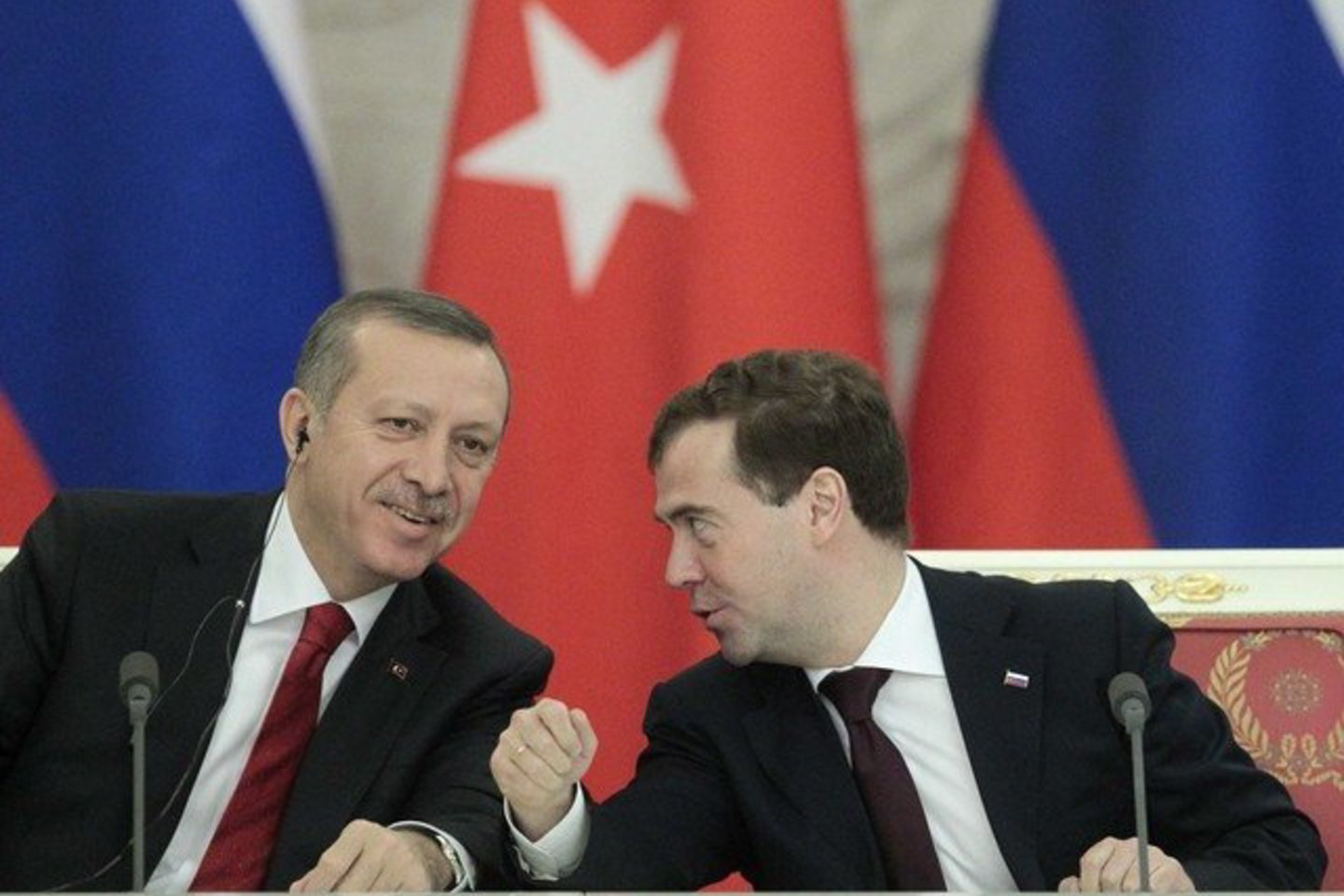 R.T.Erdoganas (kairėje) ir D.Medvedevas turėjo apie ką padiskutuoti.