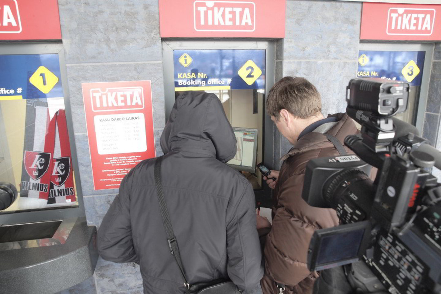 Bilietų taip pat dar yra ir į kitą pusfinalio susitikimą, vyksiantį Kauno arenoje ir į antrojo etapo rungtynes „Siemens“ arenoje, kuriose nežais Lietuvos ekipa.