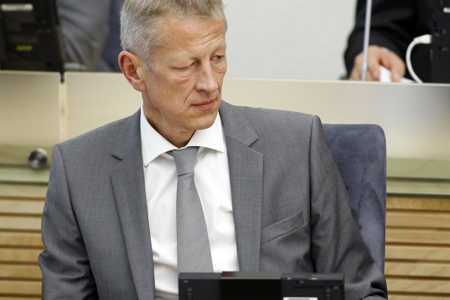 Interpeliaciją ministrui G.Kazlauskui parėmė 30 parlamentarų.