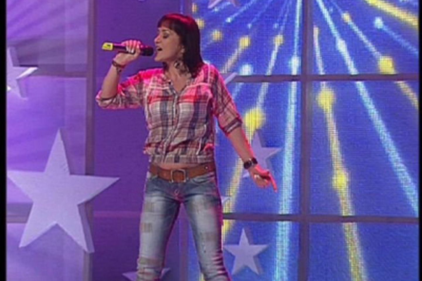 Bene labiausiai nuo vaikų kliuvo popscenos senbuvei Džordanai Butkutei.