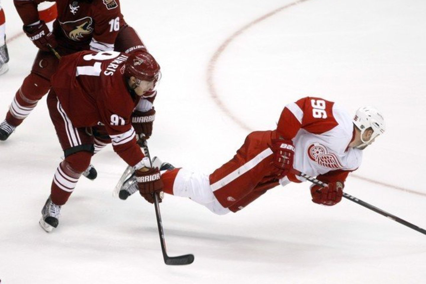 „Detroit Red Wings“ komanda svečiuoseįveikė „Phoenix Coyotes“.