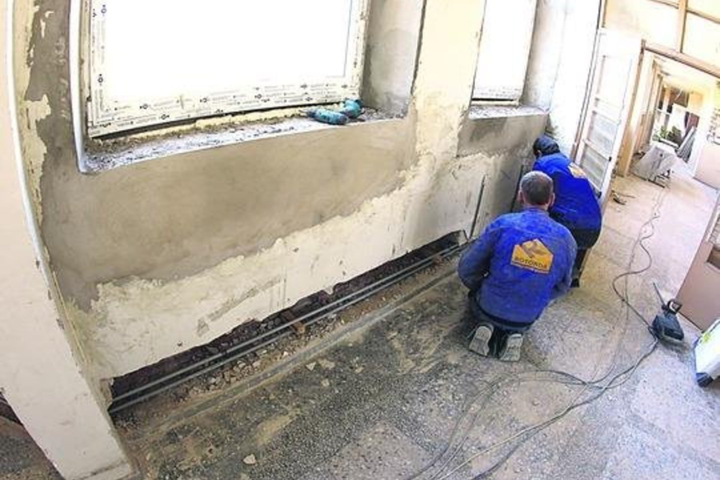 Šiaulių politikai susipliekė dėl beveik 2 milijonais litų išsipūtusios Gytarių pagrindinės mokyklos pastato renovavimo sąskaitos.
