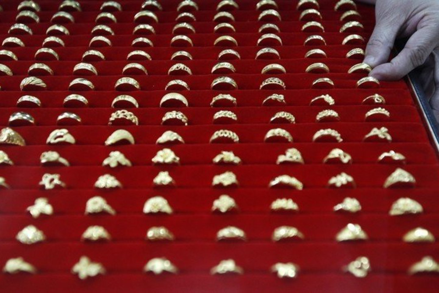 Aukso kaina ir vėl pasiekė rekordą.