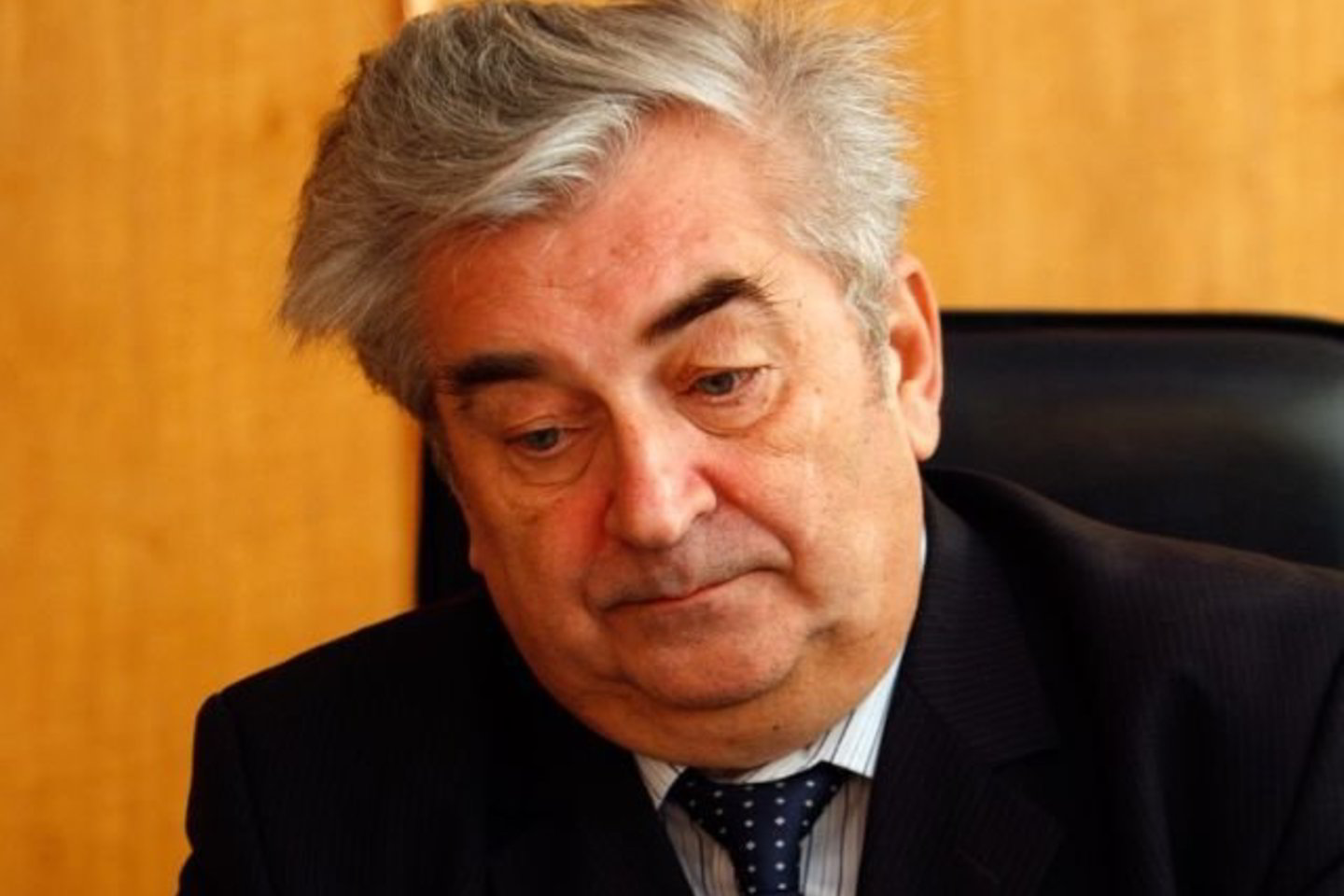 V.Ševaldinas atleidžiamas kartu su žmona.