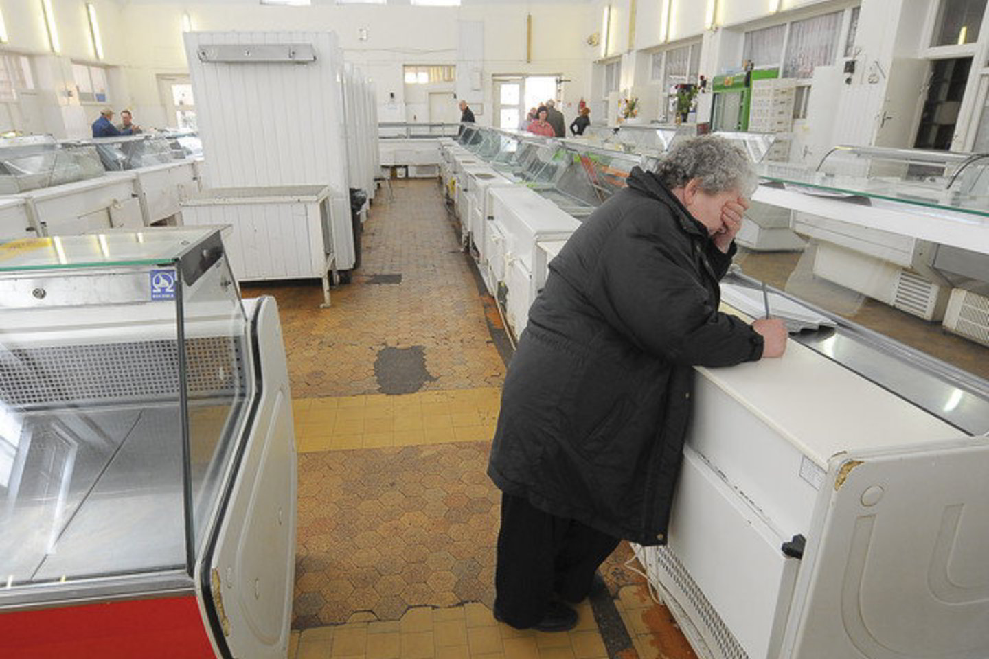 Su smulkiaisiais turgaus verslininkais valdžia privalo kalbėtis ir kažkaip susitarti.