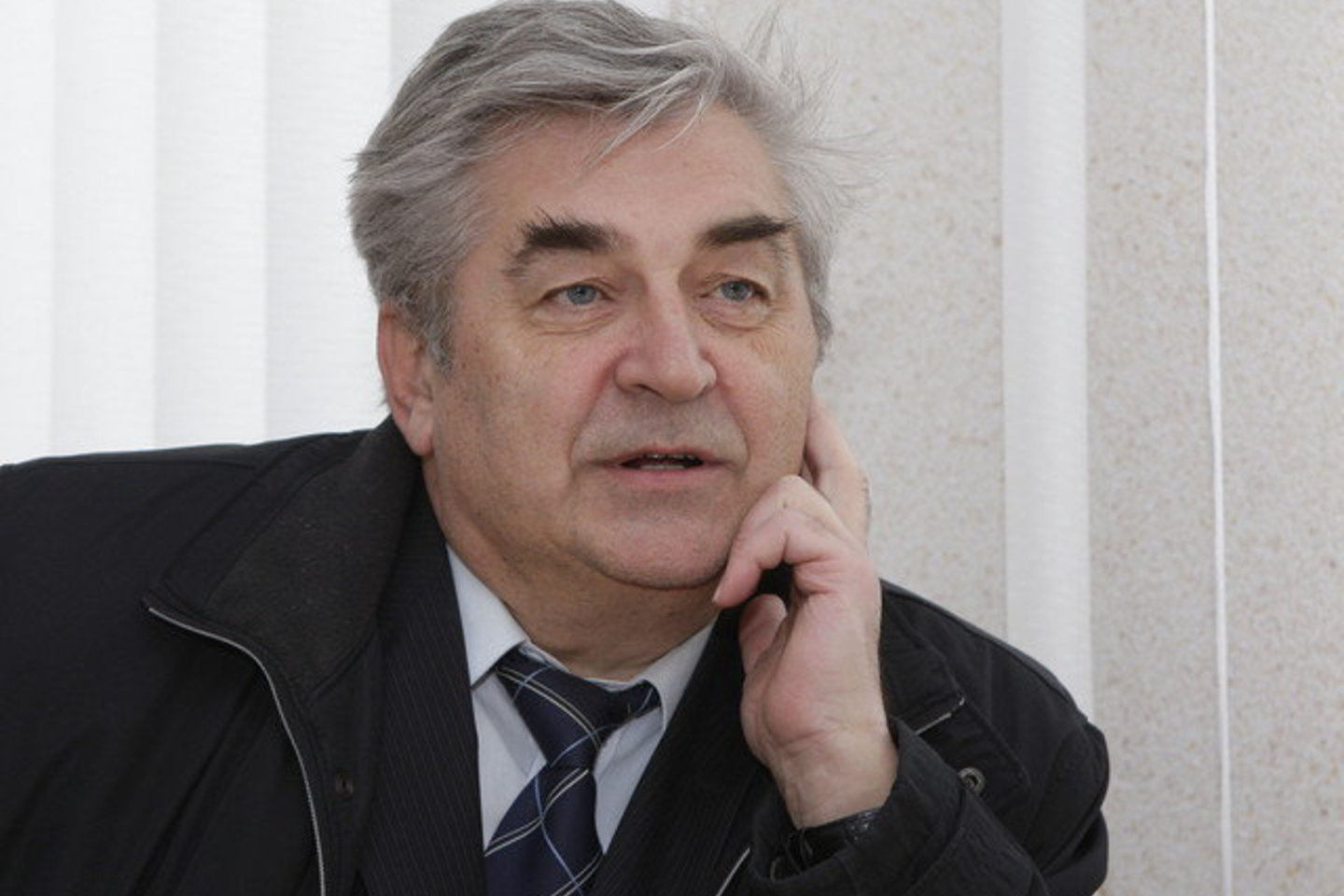 Vyriausybė V.Ševaldiną 2010 metų kovo pradžioje atšaukė iš nebeveikiančios ir uždaromos Ignalinos AE direktoriaus pareigų.
