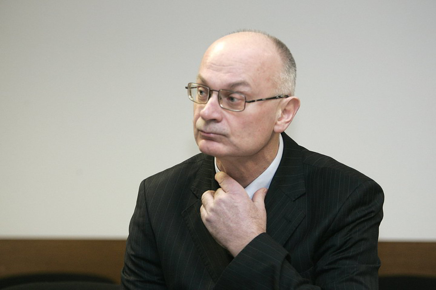 Teisiamas buvęs Vilniaus ekonominės policijos vadovas A.Lapickis kaltas teisme neprisipažįsta.