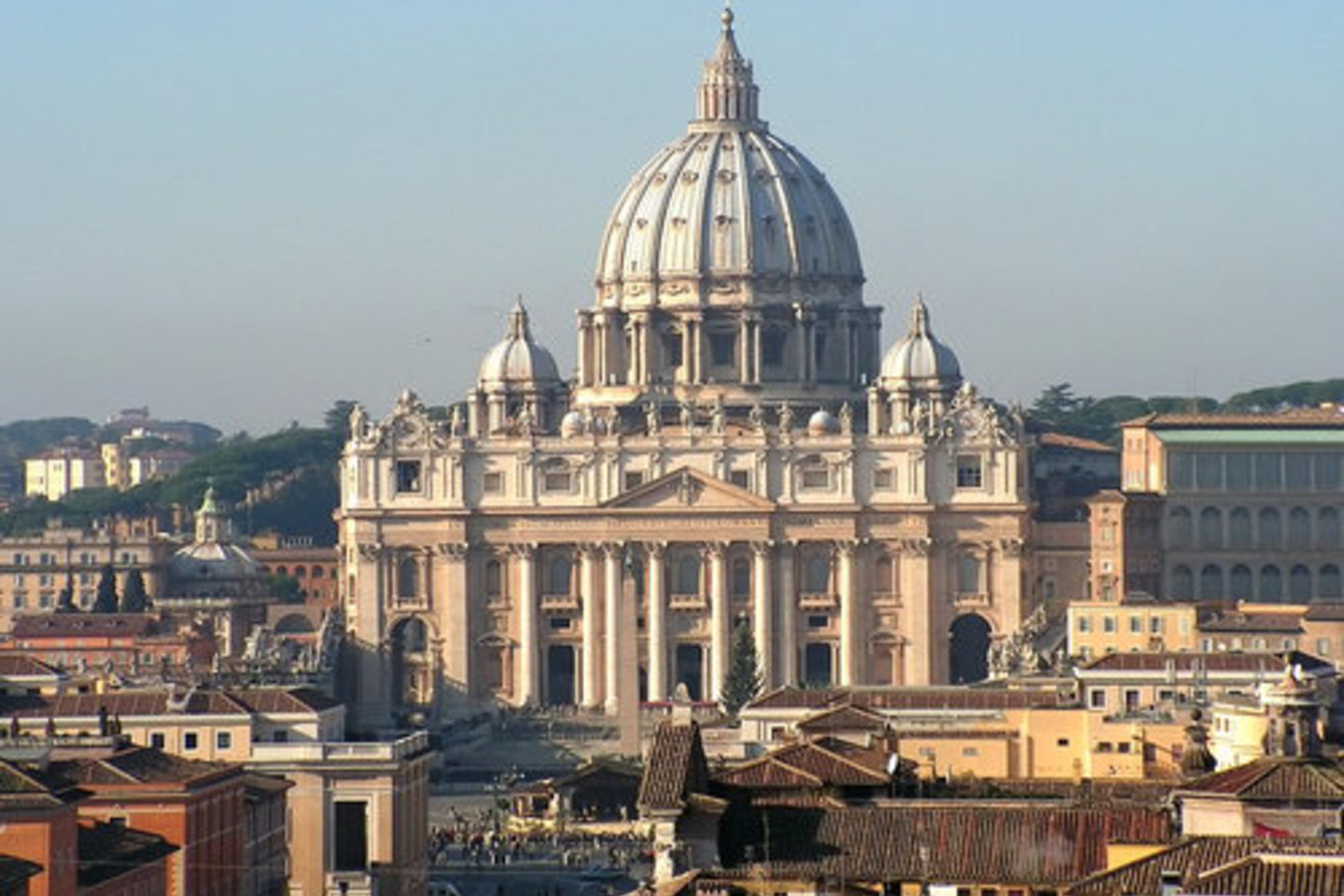 Instrukcijoje prisakoma grąžinti tradicinės liturgijos mokymą į kunigų seminarijų programas.