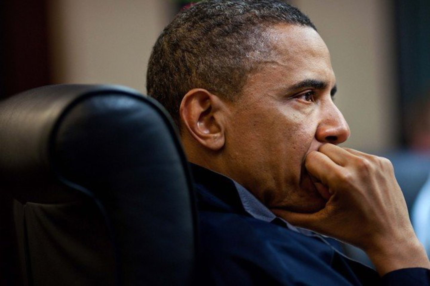 JAV prezidentas B.Obama susirūpino karių saugumu.