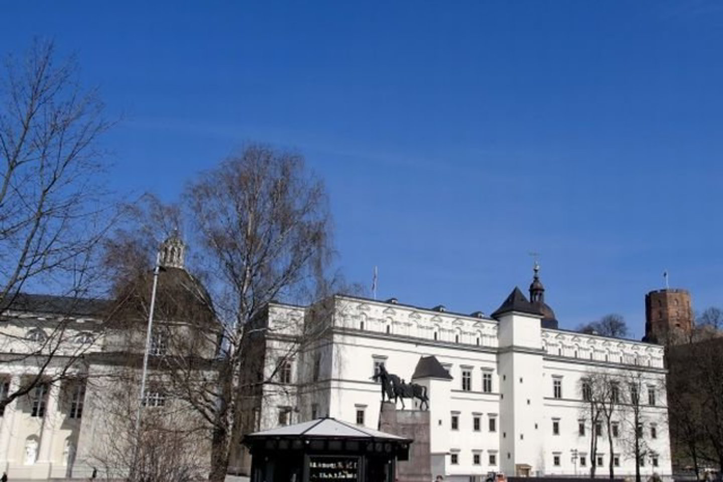 Ministras patvirtino, kad bendravimas su PST vyksta konstruktyviai.