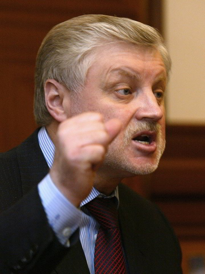 Balsavusieji už Sergejaus Mironovo atstatydinimą iš Federacijos Tarybos pirmininko posto buvo pašalinti iš partijos.