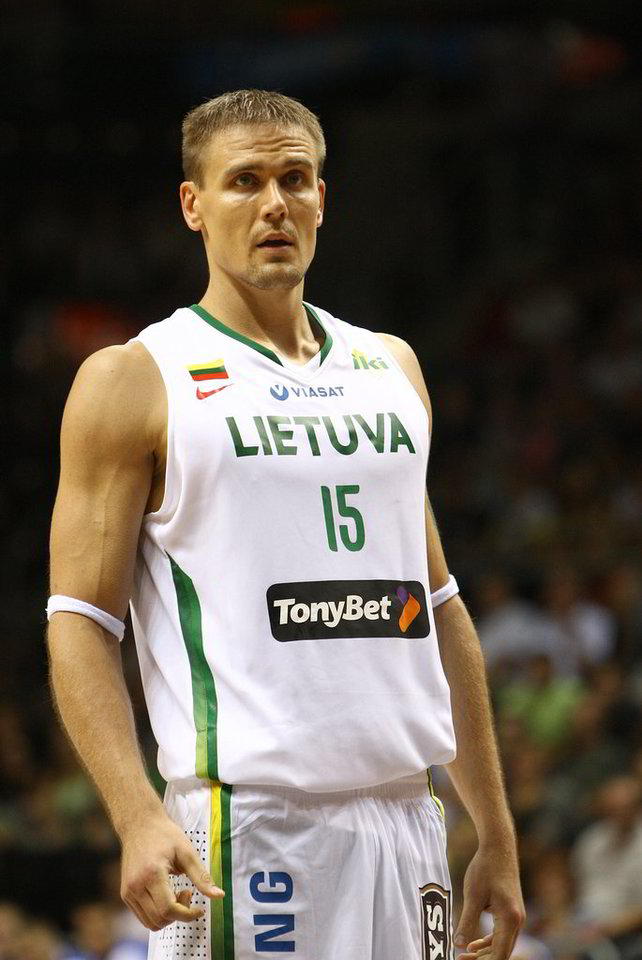 R.Javtokas pelnė 8 taškus