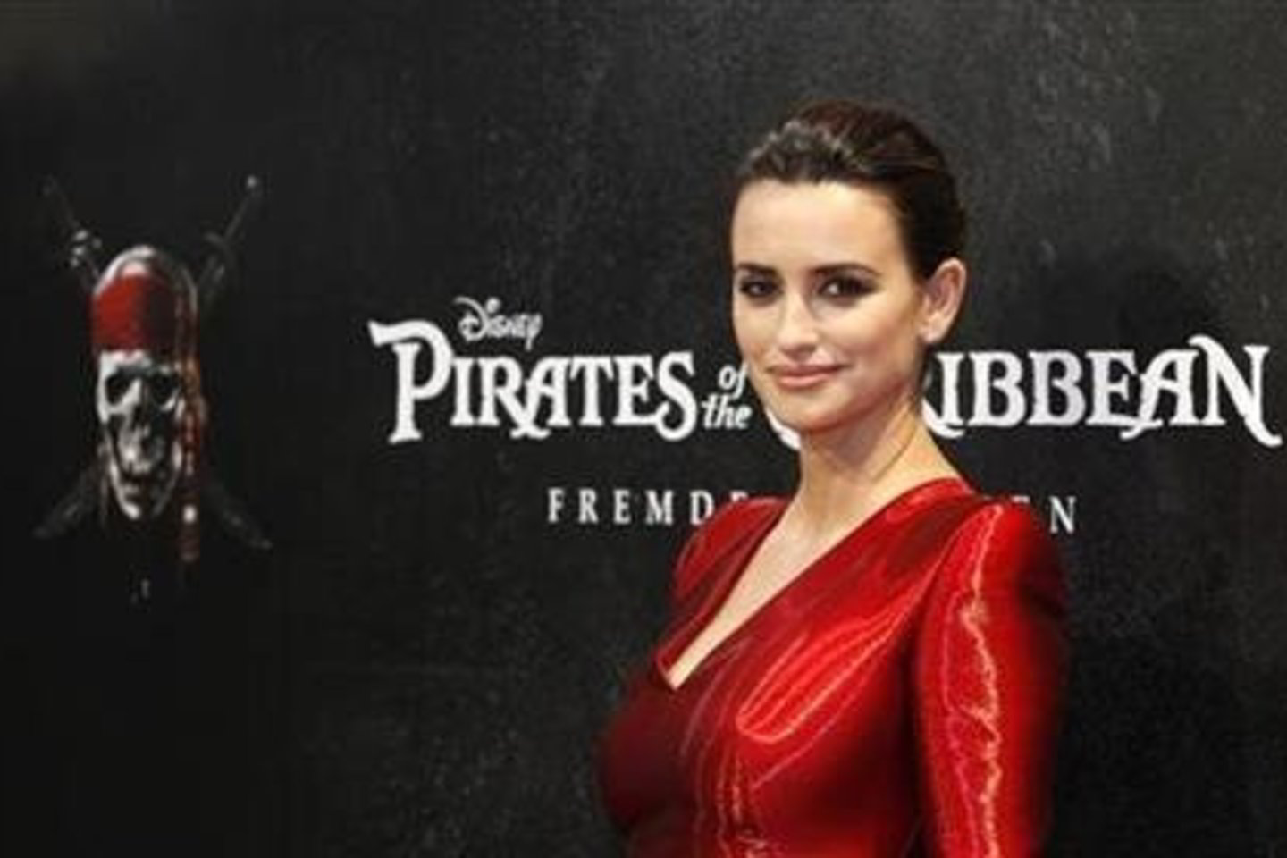 Ketvirtoji filmo „Pirates of the Caribbean: On Stranger Tides“ dalis per pirmąją rodymo savaitę uždirbo 346,4 mln. dolerių (850 mln. litų).
