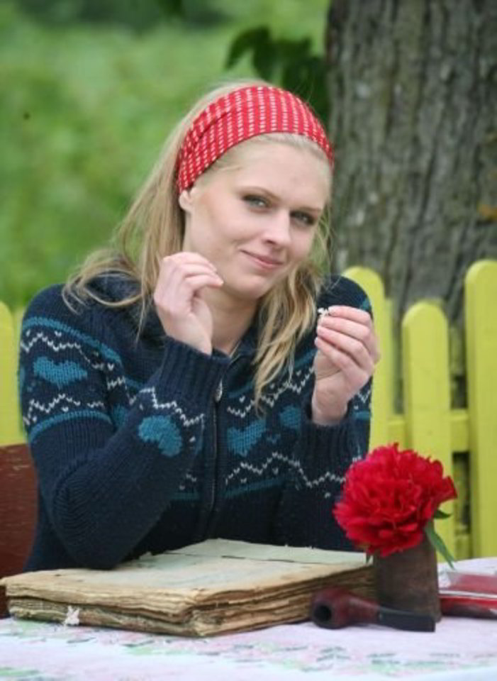 „Trisdešimties serijų filmo scenarijų jau perskaičiau – labai gaila Elenos pasidarė. Na, nesiseka jai kažkaip. Verks Elena. Ir man dėl jos liūdna“, – atskleidė A.Grudytė.
