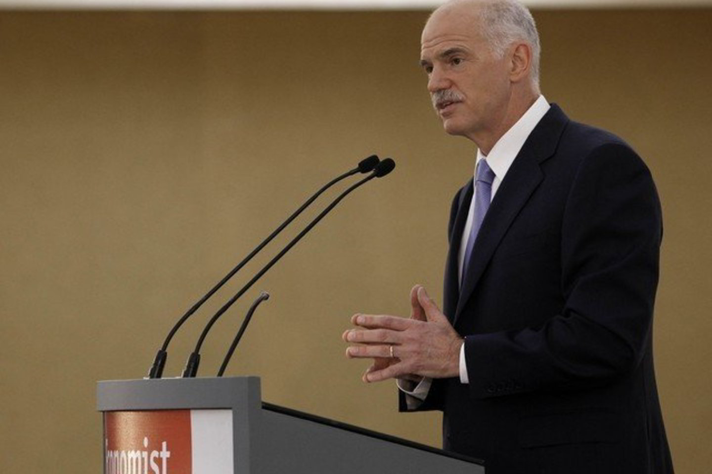 G.Papandreou sako, jog yra pasiruošęs daryti viską, kad būtų užtikrinta tolesnė finansinė parama.