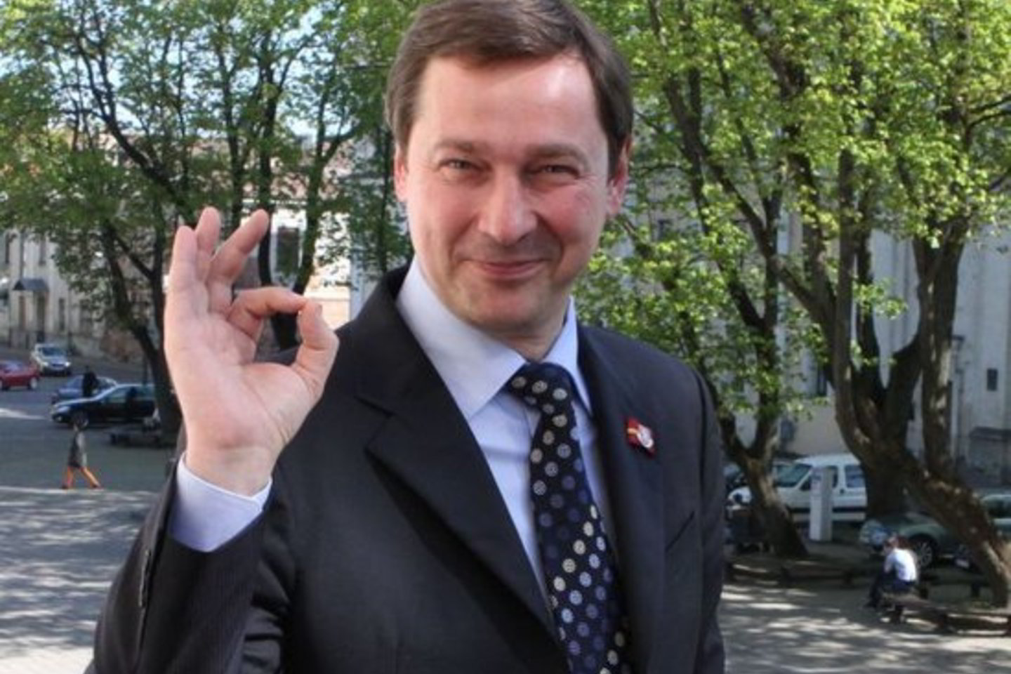 "Kažkuo apsinuodijau ir tai sukėlė netikėtą organizmo reakciją", - teigia A.Zuokas, bet žada kibti į darbus.