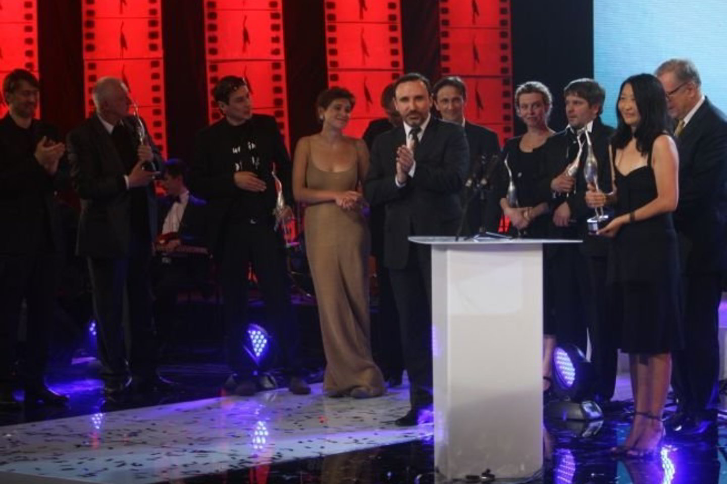 Pagrindinius apdovanojimus pelnė filmo "Kai apkabinsiu tave" kūrybinė grupė.
