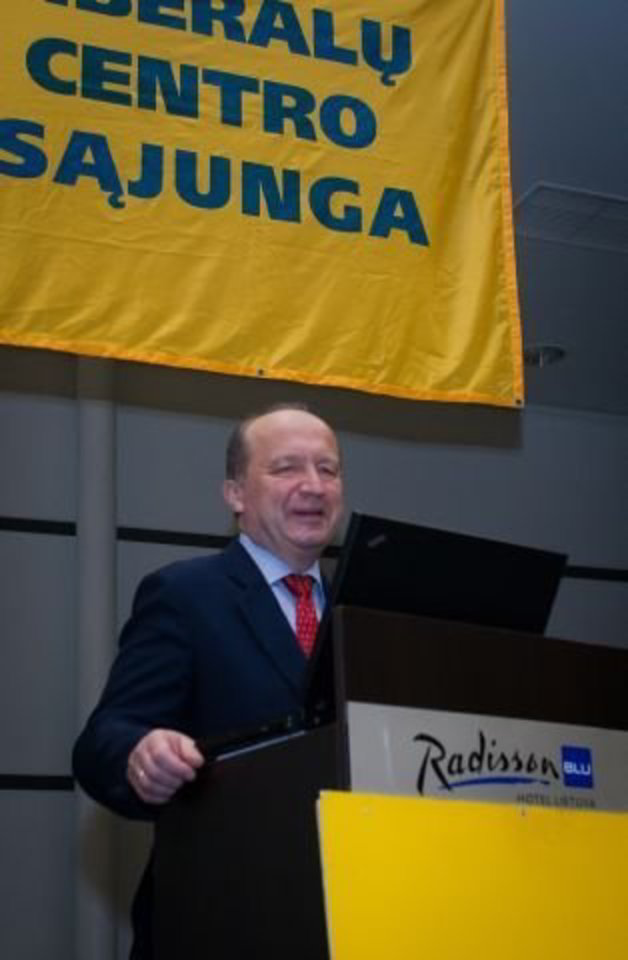 Liberalų ir centro sąjungos suvažiavime - premjero A.Kubiliaus kalba.
